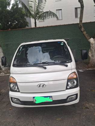 HYUNDAI HR 2.5 LONGO SEM CAÇAMBA 4X2 16V 130CV TURBO INTERCOOLER DIESEL 2P MANUAL